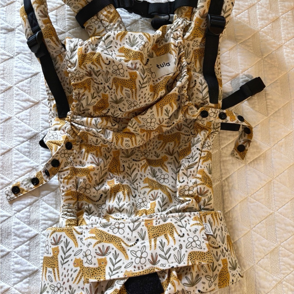 Tula Cotton Free-to-Grow (Prowl print) - Picture 3 of 3